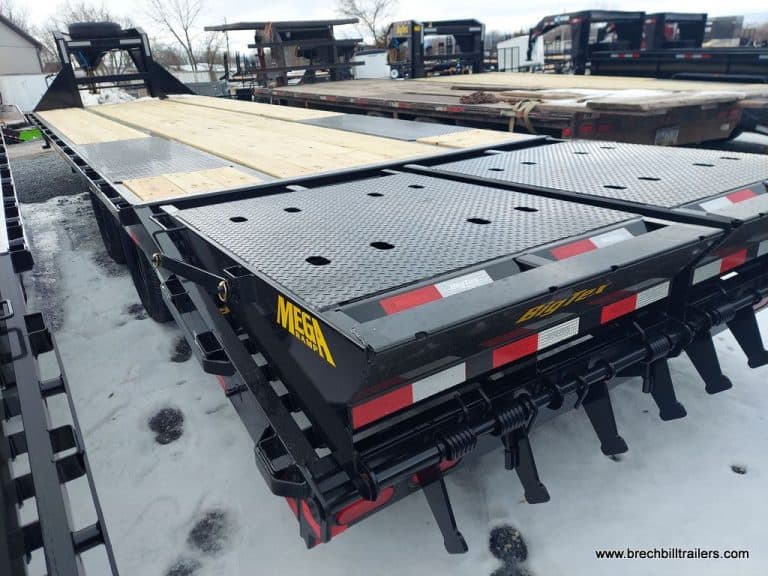heavy duty big black deck over gooseneck equipment flat deck trailer